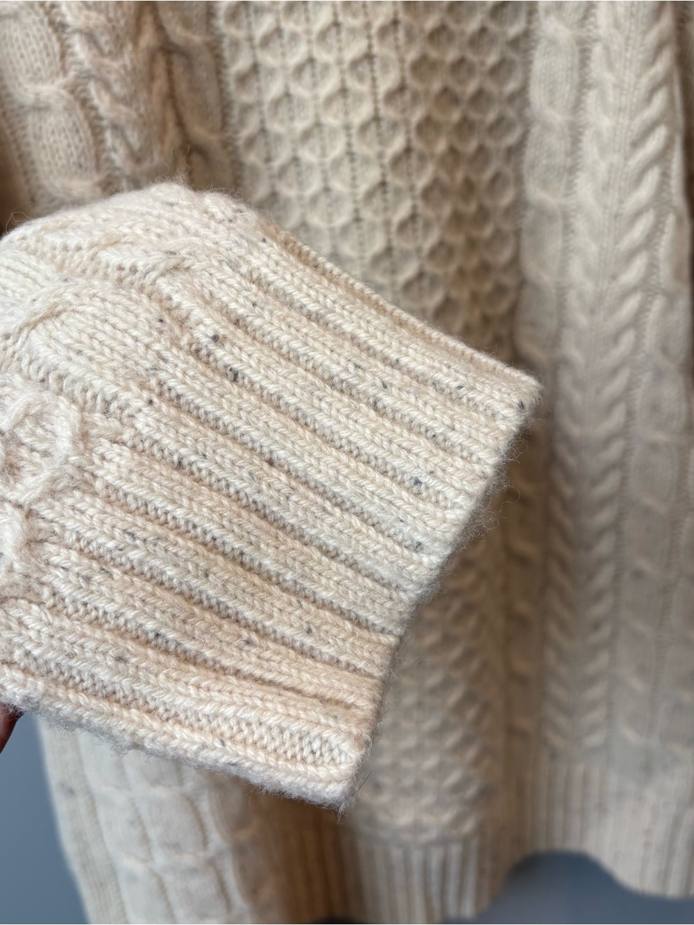 Duluth 100% Shetland Wool Fisherman Cable Knit Sweater Large - Picture 8 of 11